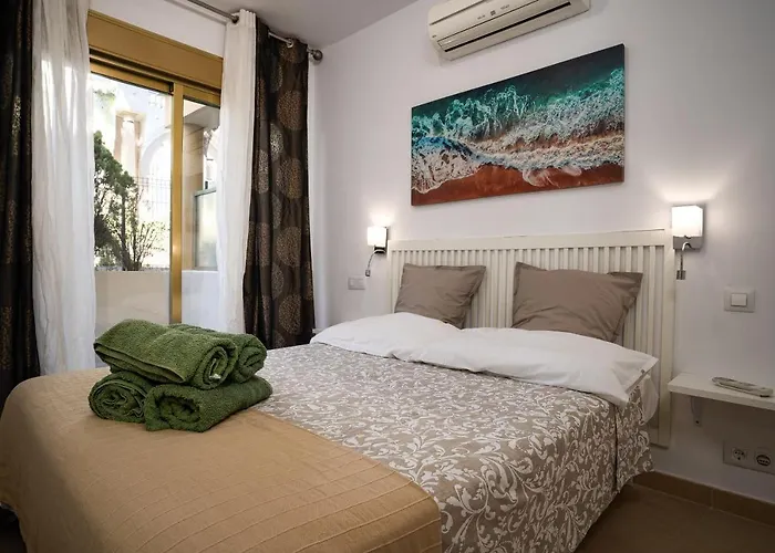 Varios Apartamentos Romana Playa Elviria